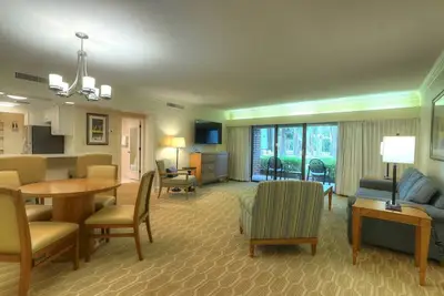 Image de Luxury 1 Bedroom Condo in Palm Harbor Florida 2 Miles From Beach Sleeps 4