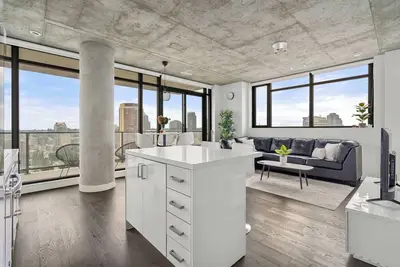 Image de The Metro - Swimming Pool + Dt City Views!