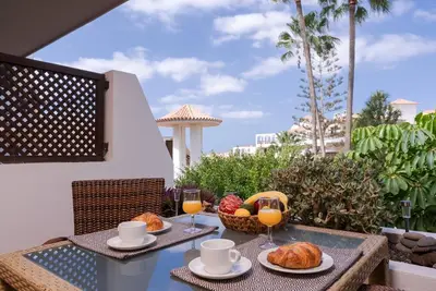 Image de Belle maison de vacances près de la mer dans le sud de Tenerife