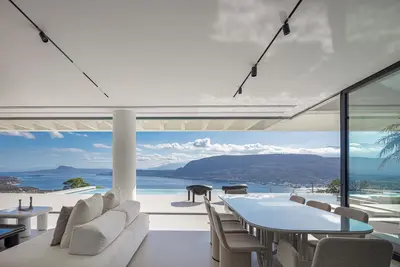 Image de Escape the Ordinary and Embrace a Fantasy by etouri