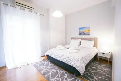 Image de Spacious city center apartment - Gold Serenity
