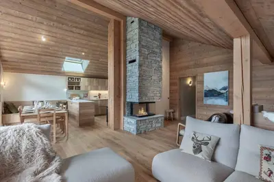 Image de Appartement spacieux et moderne à Méribel, proche pistes, 3 chambres, cheminée, parking, casier à ski