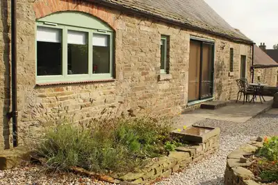 Image de Temperance Croft, romantic, with a garden in Chesterfield