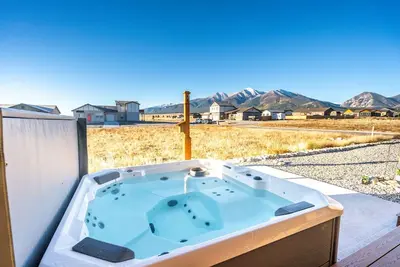 Image de Cozy Home With Princeton Views & Hot Tub