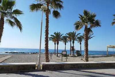 Image de Front line beach apartment