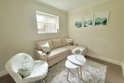 Image de Cozy 1br Near Skytrain - Explore Vancouver Easily