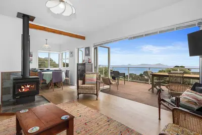 Image de Pacific Views - Langs Beach Holiday Home