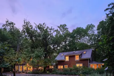 Image de Goldberry Woods Estate on 30 acres with Farm/Kayaks/Trails/Pool/Beach- Sleeps 50