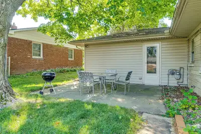 Image de 2 Mi to Purdue: Modern Home in West Lafayette