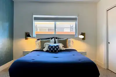 Image de Peaceful Beach Oasis Golf Course View Parking