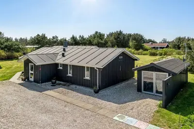 Image de \"Nadica\" - 400m from the sea by Interhome