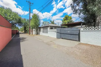 Image de Charming cottage with WiFi and Ac in delightful Tucson