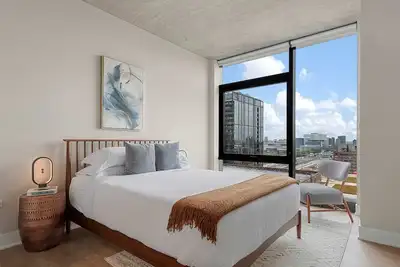 Image de West Loop Group Hub: 3 Modern 2br apartments