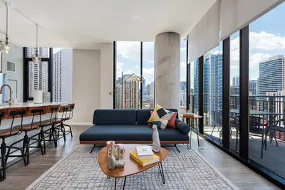 Image de Gold Coast Group Stay: 2 Modern 2br Apartments