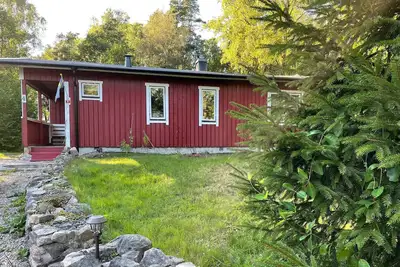 Image de Maison confortable à Strömsnäsbruk avec.