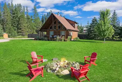 Image de Welcome To Your Montana Mountain Retreat!