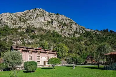 Image de Maison de campagne \"Don Clemente 3d\" avec vue sur la montagne, jardin privé et climatisation