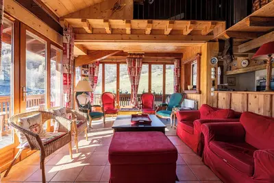 Image de Chalet \"Le Genepi\" avec vue sur les montagnes, terrasse privée et Wi-Fi