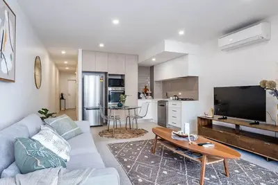Image de Stylish Apartment with Rooftop Pool