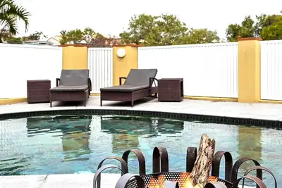 Image de Coastal Retreat Pool, Views & Gourmet Delights