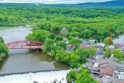 Image de Charming Waterfront 3br, Hot Tub, Kayaks, Sauna, Pet Friendly,