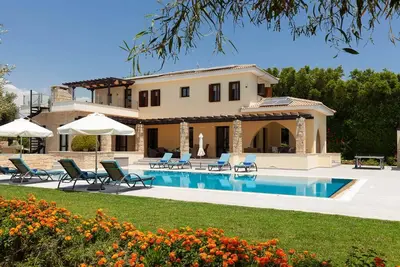 Image de Sea Views, Pool & Elite Perks, Paphos Villa 1472