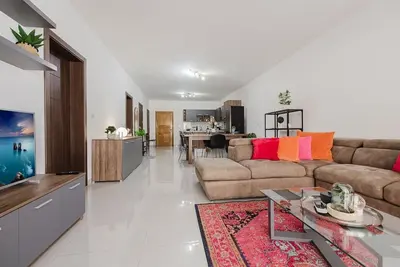 Image de This apartment is a 2 bedroom(s), 1 bathrooms, located in San Pawl il-Baħar, null.