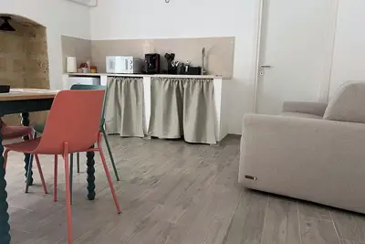 Image de Cozy and organized dwelling, ideal for a couple or a small family.