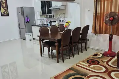 Image de Separate 1Bed 1 Bath luxurious 80 sm house. \nSwimming pool, gym and sauna.