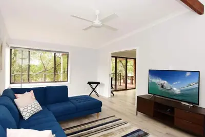 Image de All Decked Out at Hyams Beach by Experience Jervis