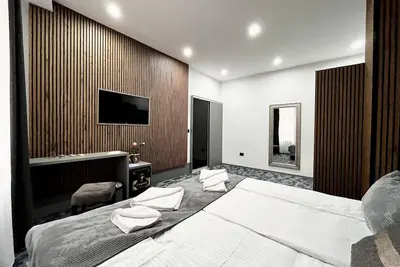 Image de Residence Inn Orijent - Triple Room 105