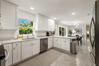 Image de Family-Friendly Oasis! Newly Remodeled, Near Uf!