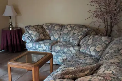 Image de Awesome two bedrooms to relax with Ac, and quiet neighborhood in Hutchinson.