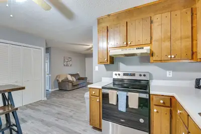 Image de Family-Friendly Cedartown Retreat w\/ Grill!