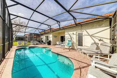 Image de New Listing! Dream Villa-4br/3ba- 6 Miles to Disney World-South Facing Pool &Spa