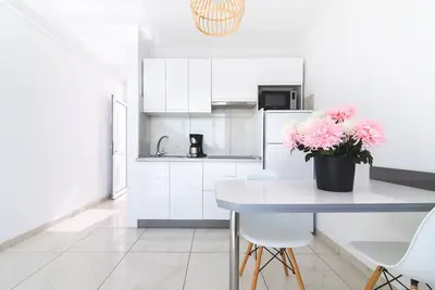 Image de Appartement-Budget-Douche-Vue sur le complexe hôtelier-Cat. 1