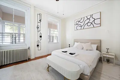 Image de New! Home near Nyc. Pool Table, Bbq, Backyard