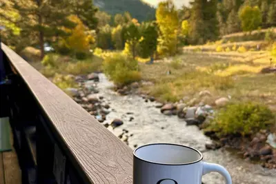 Image de Comfy Condo in Amazing Location <1 mile Rmnp & Close to Downtown Estes Park