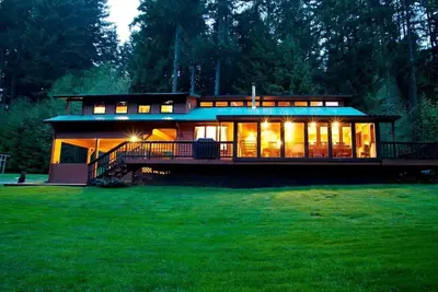 Image de Bearadise Mt. Rainier: Sauna, Hot Tub, Games, Movies