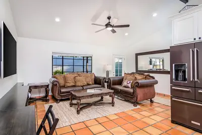 Image de Escape to This Charming Single-Level Home in Scottsdale, Az