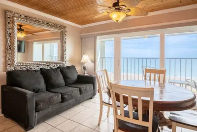 Image de Oceanfront - Pool - Near Carolina Beach Boardwalk