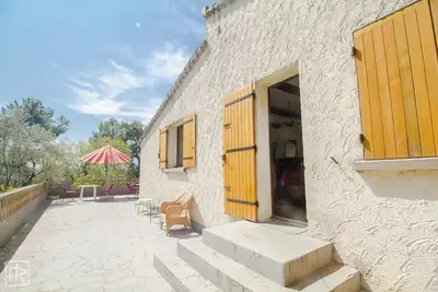 Image de Maison de campagne vintage, terrain arboré, multiples pôles touristiques autour