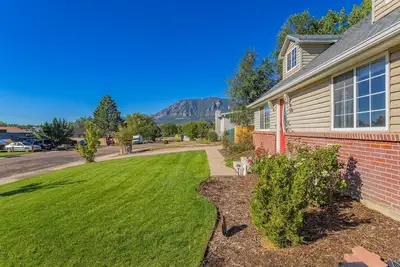 Image de Spacious 5-bedroom home near top Co. Springs attractions