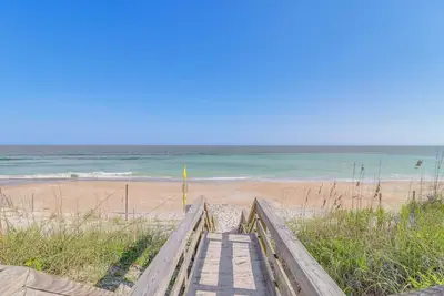 Image de Walk to Beach: Family-Friendly Surf City Condo!