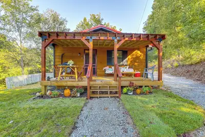 Image de Near Fishing & Hiking: Ozark Getaway!