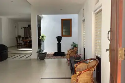 Image de Cenreeza Airport Villa