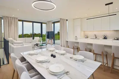 Image de Four-Bedroom Villa with Private Pool - Alex 5