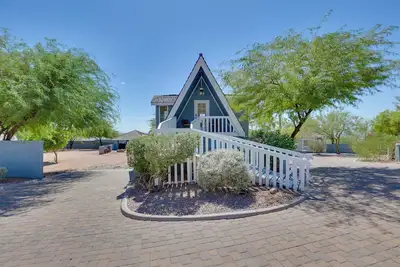 Image de A-Frame w\/ Patio & Mtn Views: Arizona Retreat