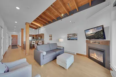 Image de Charming 2-bdrm condo on marvelous Salt Spring Island - Dog Friendly! - Unit 102