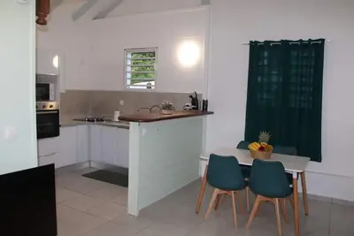 Image de Maison confortable avec vue montagne + Piscine